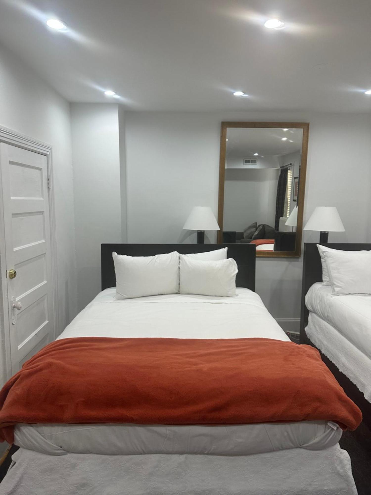 Apartment Gorgeous Refurbished 2bdrm Washington